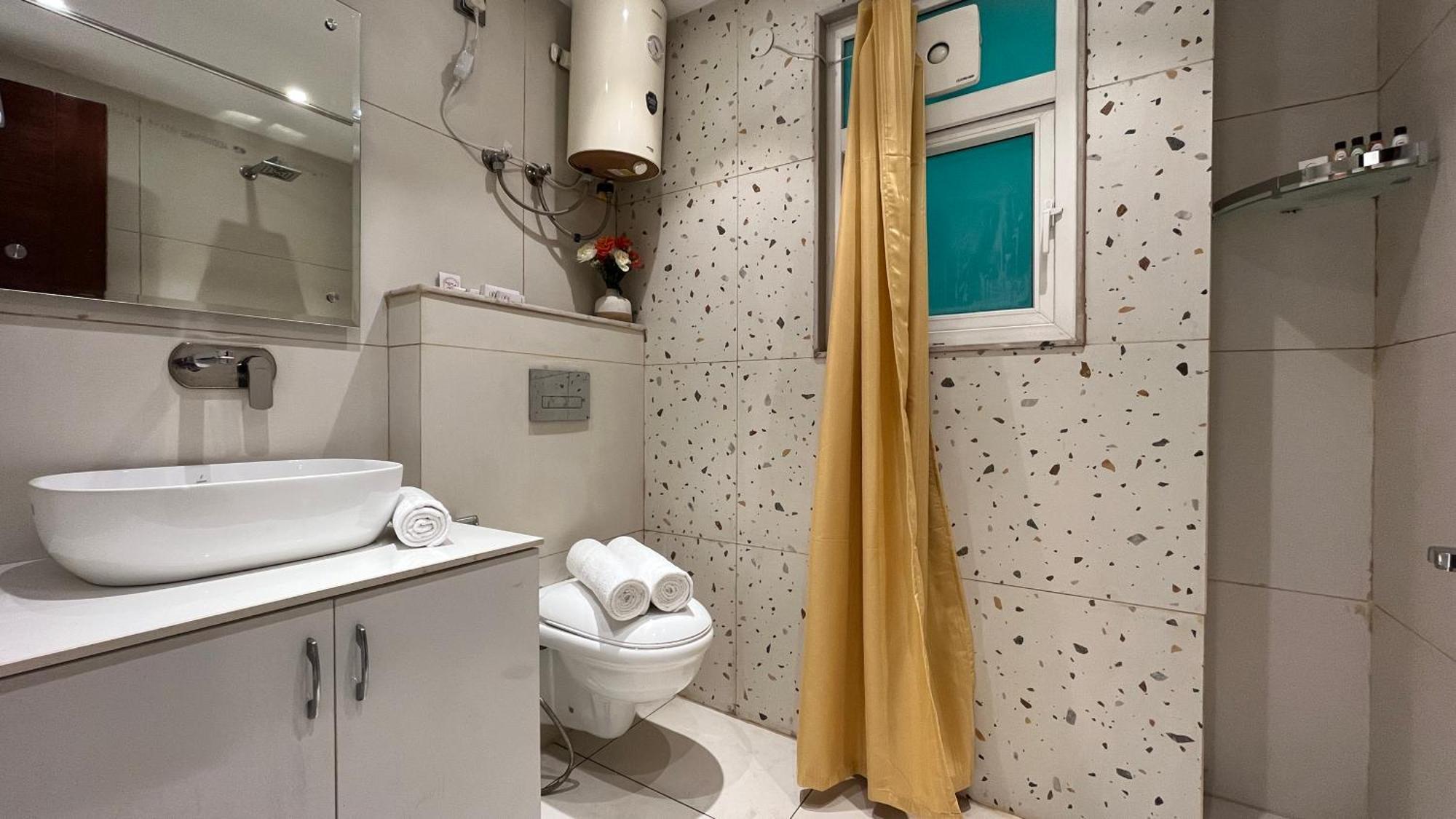 Zen Suites Gurgaon - Luxe Stays Collection Exterior foto